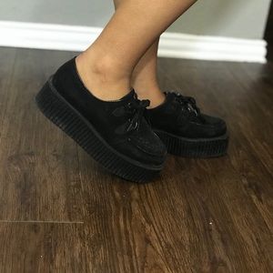 *DUPE* TUK Creepers